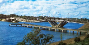 Foto Ponte Ondulada – fonte: Wikimedia Commons